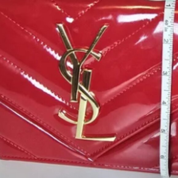 YSL Yves Saint Laurent Red Chevron Quilted Clutch Limited Edition - Picture 15 of 16